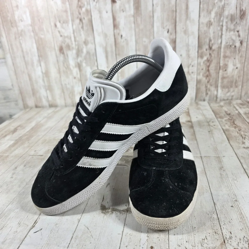 Adidas Gazelle Mens Black White Suede Low Top Sneakers‎ BB5476 Size 8